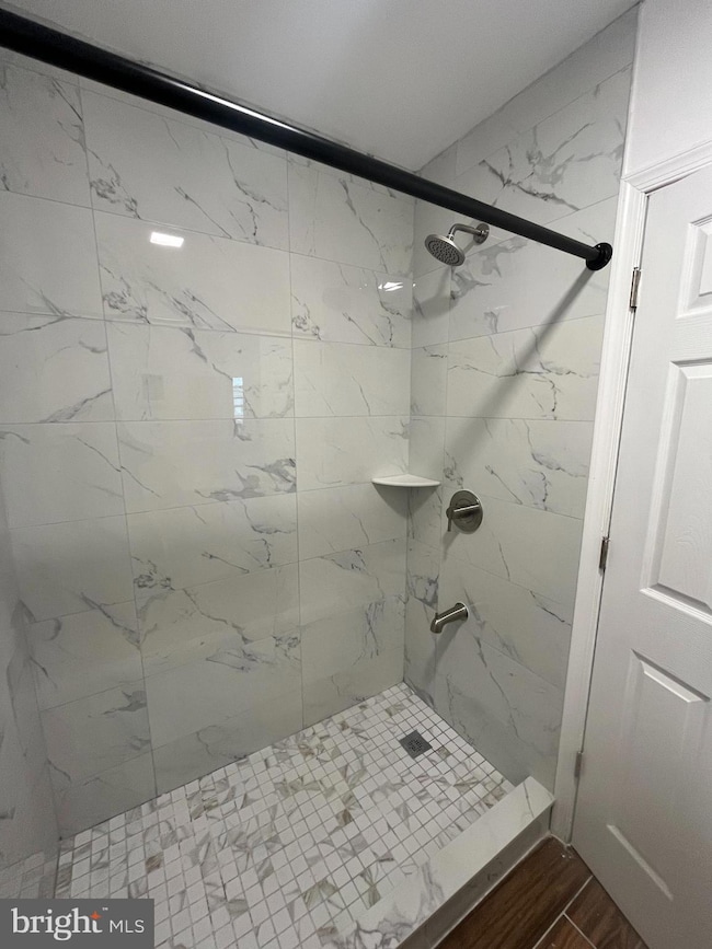 5917 Spruce St unit 2, Philadelphia, PA 19139 - photo 6