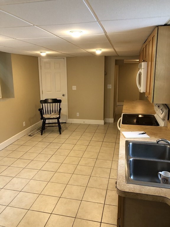 32 Main St unit 1, Saugus, MA 01906 - photo 7