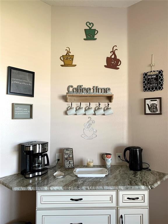 Coffee Shop
