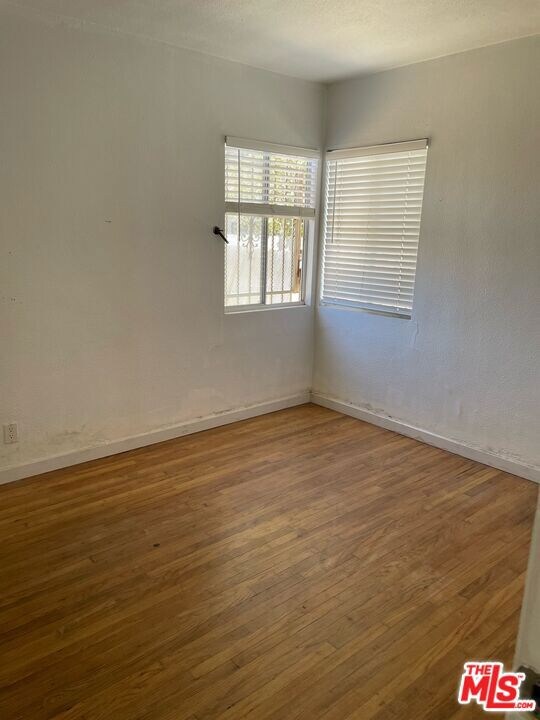 1013 E 150th St, Compton, CA 90220 - photo 5