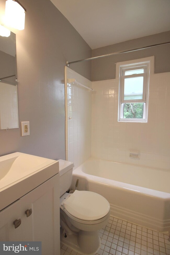 2243 Huntington Ave unit 303, Alexandria, VA 22303 - photo 6