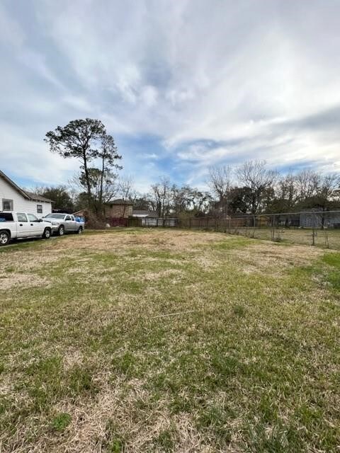 0 Apache St unit 57290625, Houston, TX 77028 - photo 5