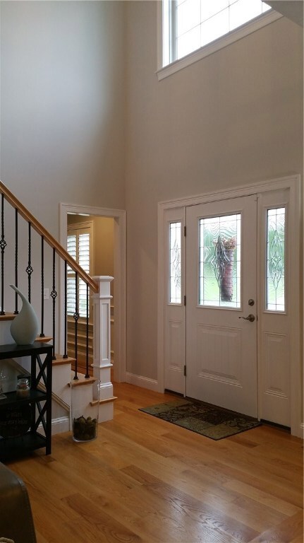 Cathedral ceiling entry foyer