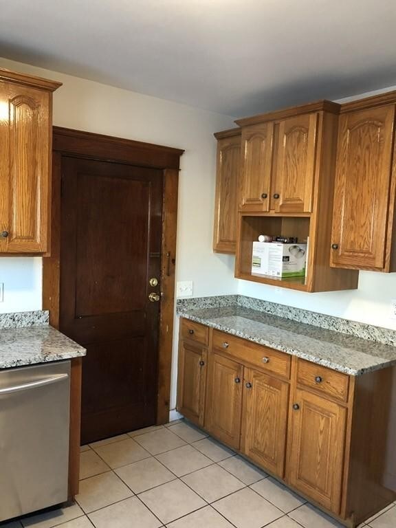 34 Cleveland St unit 2, Hyde Park, MA 02136 - photo 3