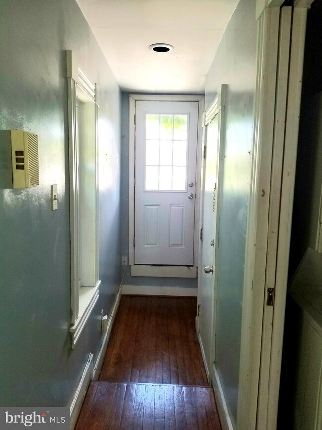 1906 Fleet St unit 3, Baltimore, MD 21231 - photo 3