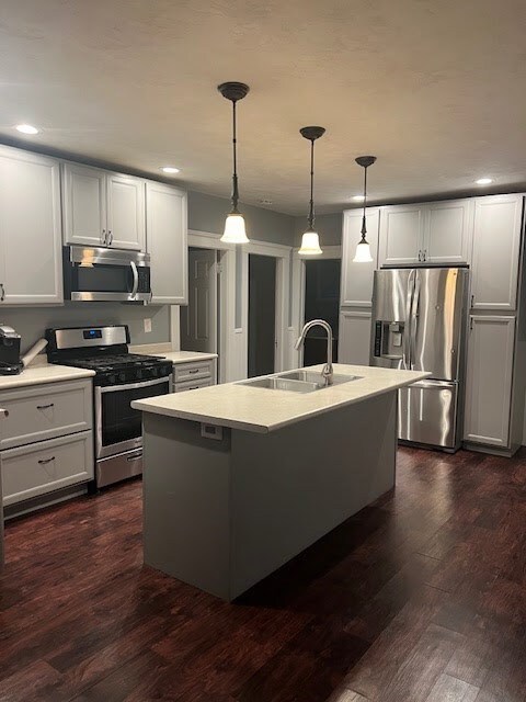 23 Central Blvd unit 1, Bellingham, MA 02019 - photo 4