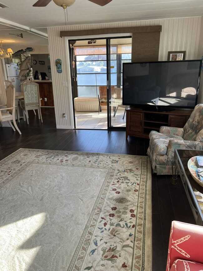 5700 Bayshore Rd unit 210, Palmetto, FL 34221 - photo 6