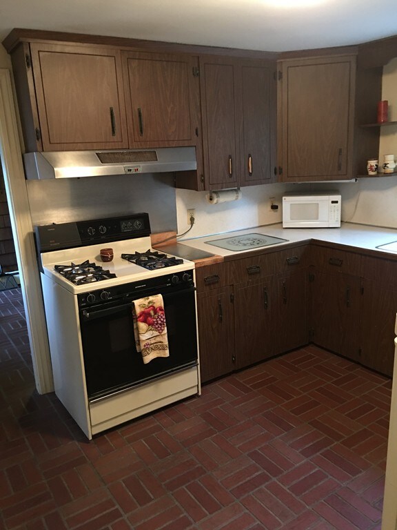 295 Woburn St, Lexington, MA 02420 - photo 4