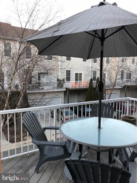 42790 Flannigan Terrace, Chantilly, VA 20152 - photo 5