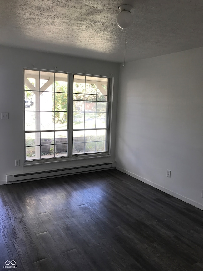 4419 Pepperidge Ct, Indianapolis, IN 46235 - photo 2