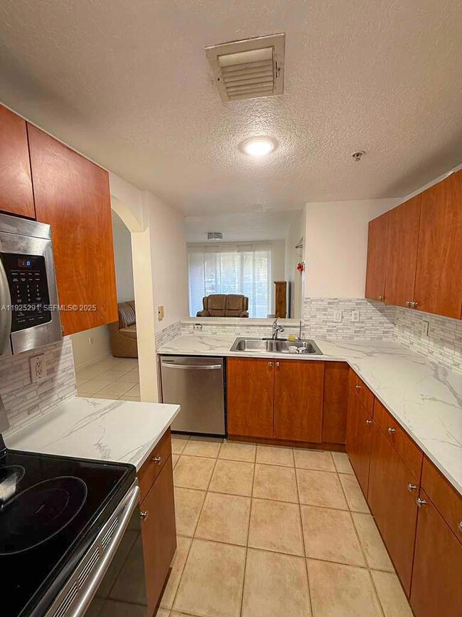 6630 NW 114th Ave unit 1502, Doral, FL 33178 - photo 6