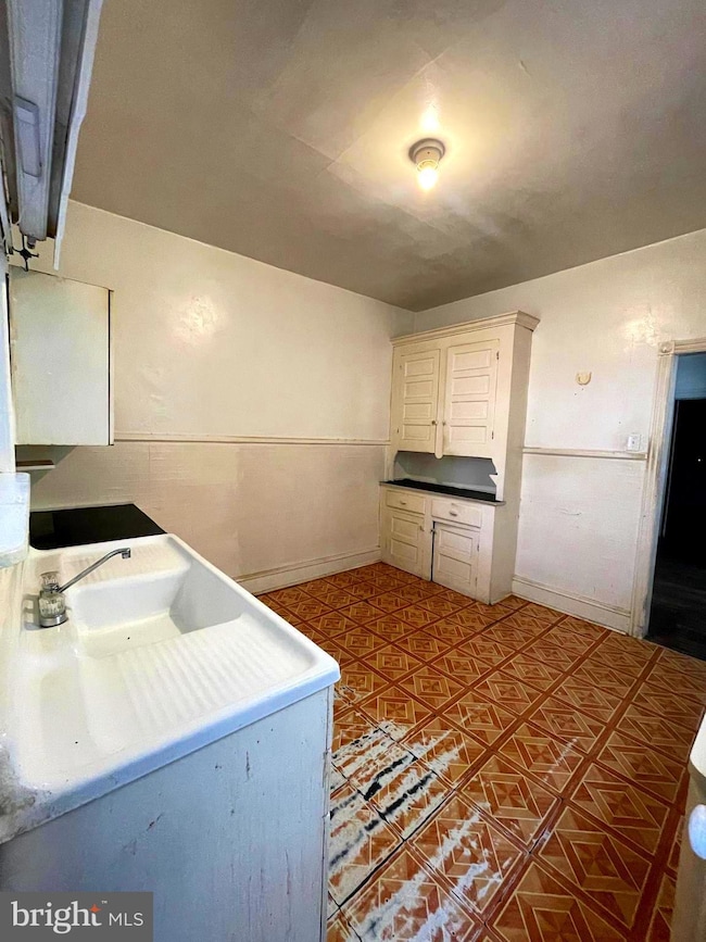 3831 N 19th St, Philadelphia, PA 19140 - photo 7