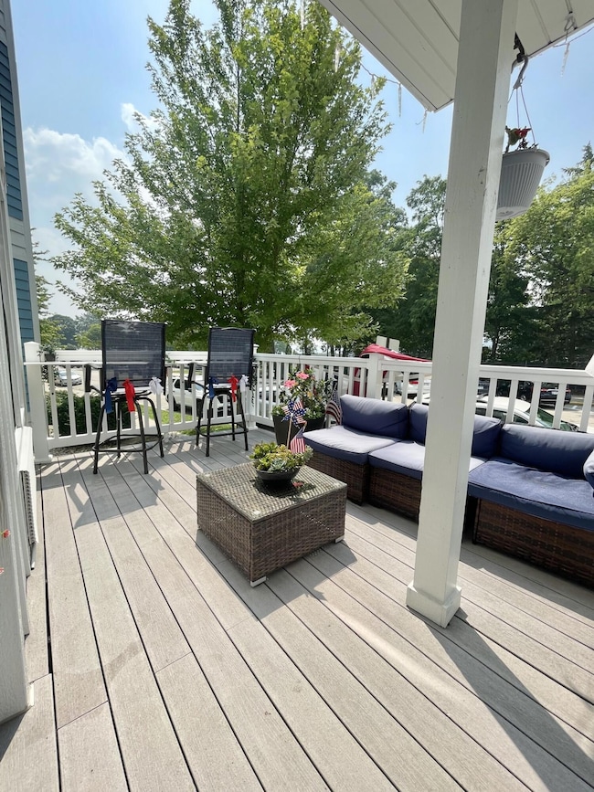 123 Center St unit 103, Lake Geneva, WI 53147 - photo 4