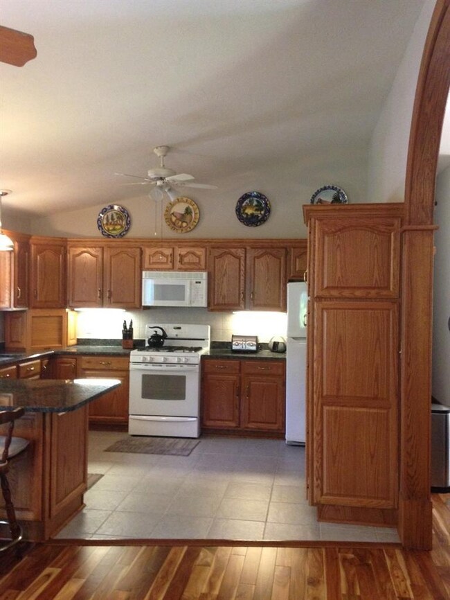 3833 N 525 W, La Porte, IN 46350 - photo 7