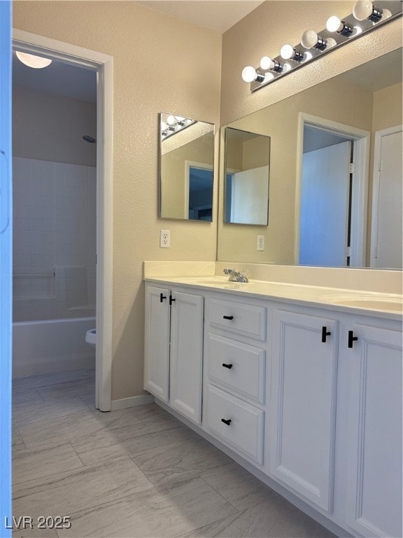 5066 El Castano Ave, Las Vegas, NV 89108 - photo 2