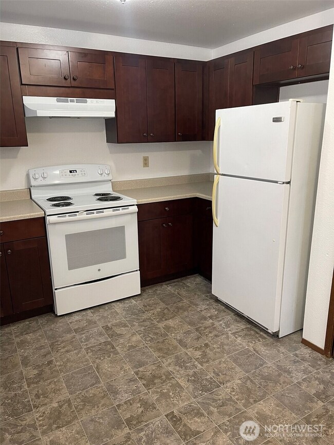 1601 Norpoint Way NE, Tacoma, WA 98422 - photo 7