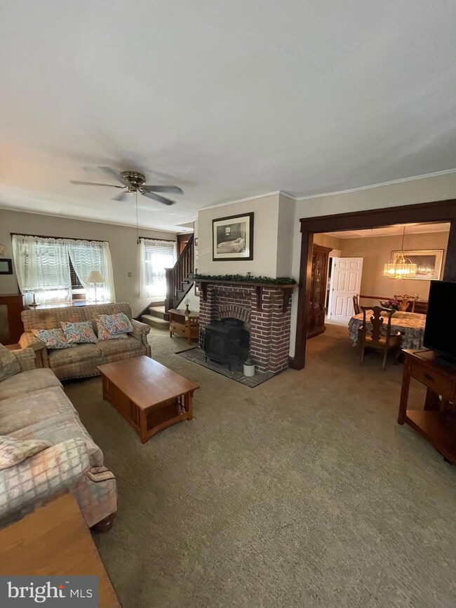 400 Sharp Ave, Glenolden, PA 19036 - photo 7