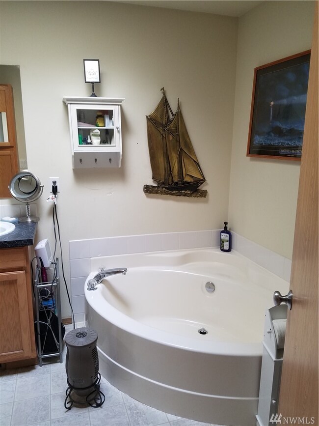 15210 Carter Loop SE, Yelm, WA 98597 - photo 2