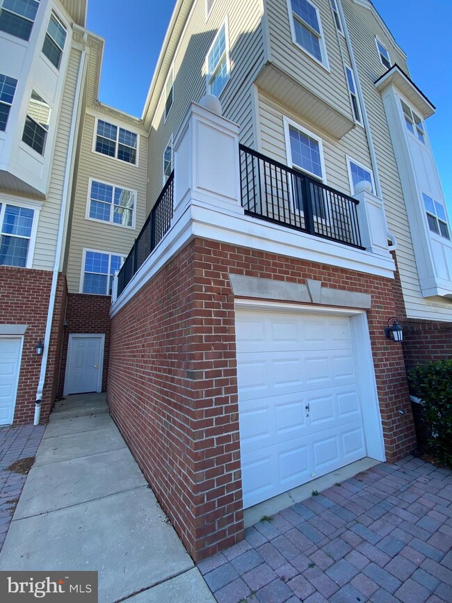 8615 Fluttering Leaf Trail unit 208, Odenton, MD 21113 - photo 2
