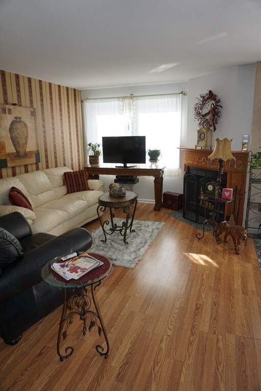 130 Arlington St unit 8, Dracut, MA 01826 - photo 5