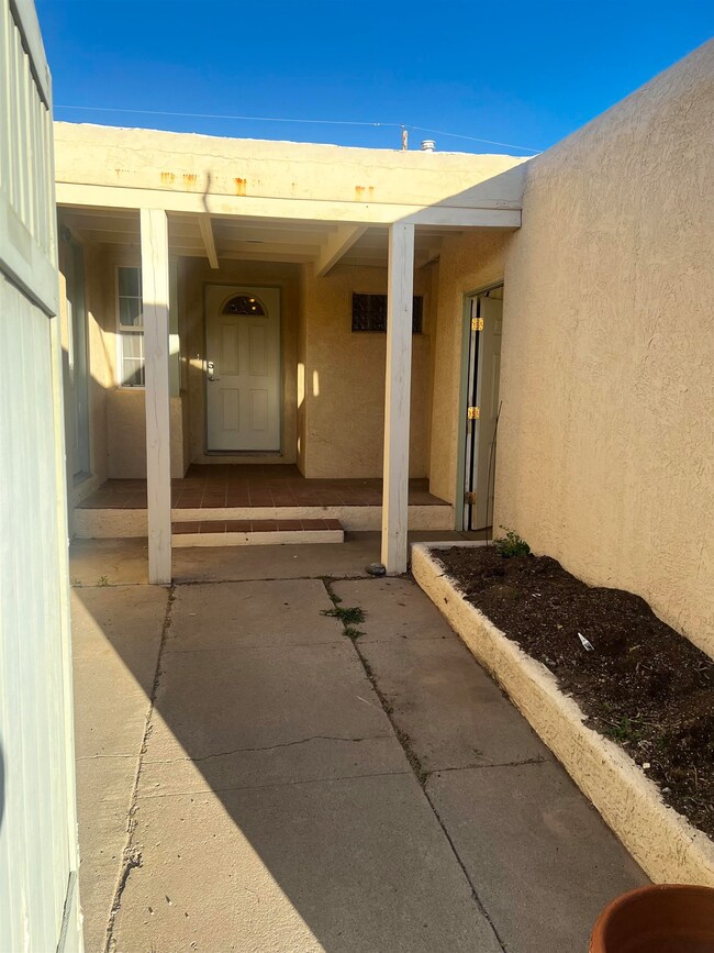1516 Lincoln Ave, Alamogordo, NM 88310 - photo 3