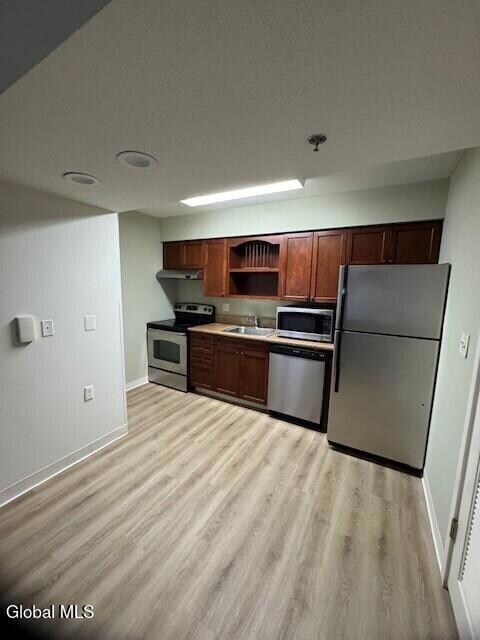 3 Residence Inn Dr unit 102, Latham, NY 12110 - photo 3