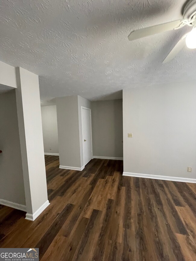 155 Bowen St unit 9, Carrollton, GA 30117 - photo 6