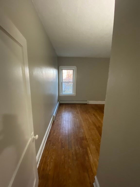 672 2nd St unit 2R, Fall River, MA 02721 - photo 6