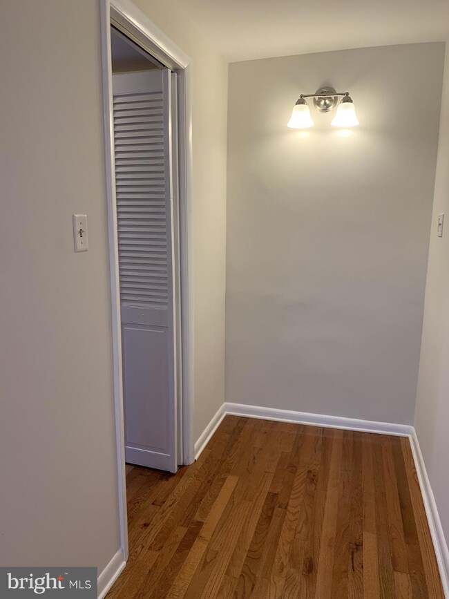 117 Montrose Ave unit 117, Bryn Mawr, PA 19010 - photo 7