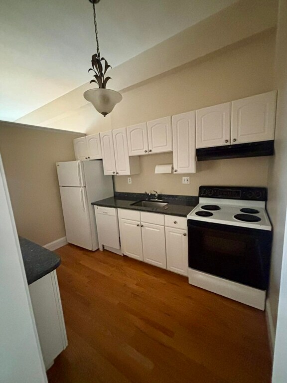 354 N Main St unit 202, Andover, MA 01810 - photo 5