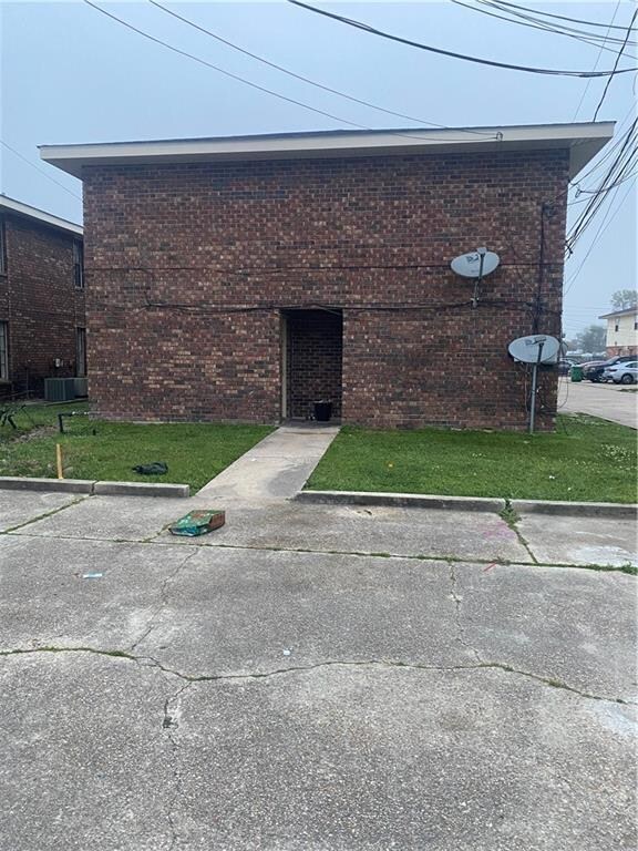 908 Jefferey Ct, La Place, LA 70068 - photo 2