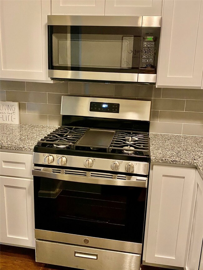Stainless steal appliances!