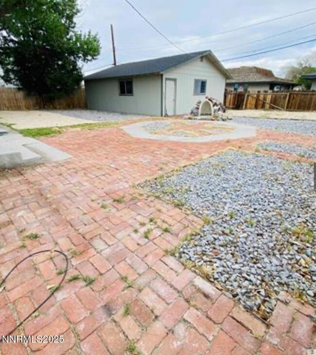 110 N Taylor St, Fallon, NV 89406 - photo 3