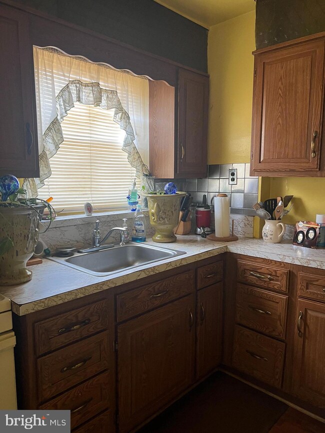 4909 12th St NE, Washington, DC 20017 - photo 6