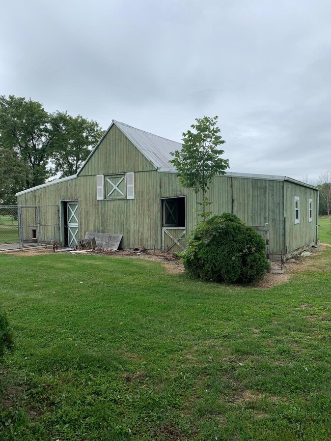 2070 Bowman Rd, Lima, OH 45804 - photo 4