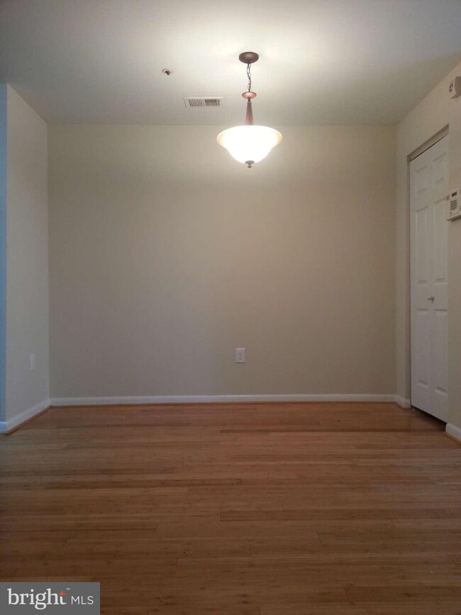 8909 Rusland Ct, Fort Washington, MD 20744 - photo 4