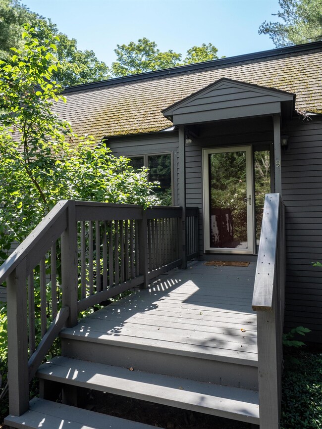 535 Williams Ln unit 9C, Hartford, VT 05001 - photo 2