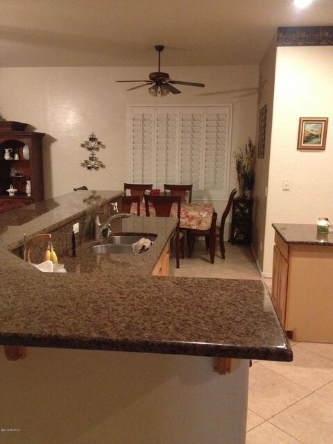 breakfast bar