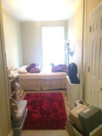 182 Saint Paul St unit 2R, Brookline, MA 02446 - photo 3