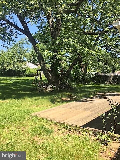 15425 Thompson Rd, Silver Spring, MD 20905 - photo 5