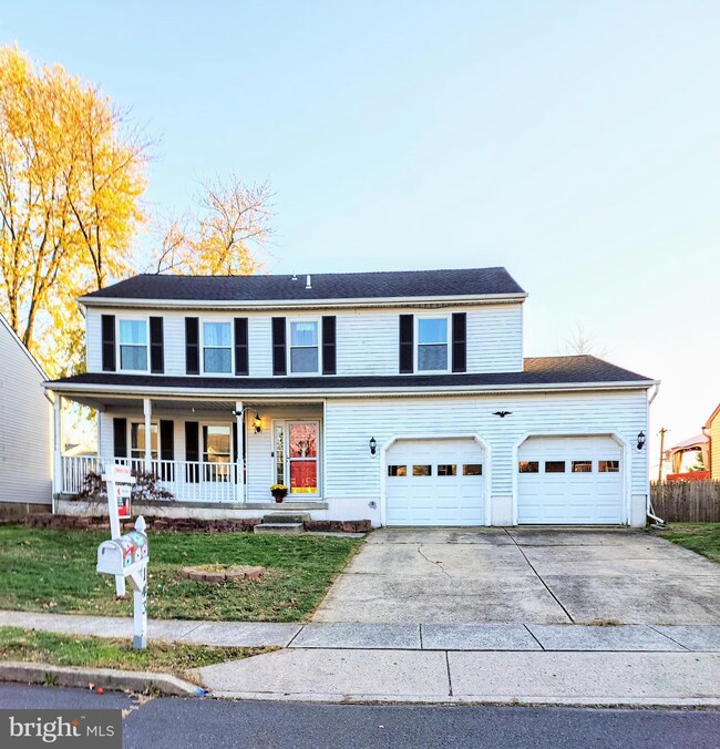 143 Independence Dr, Morrisville, PA 19067 - photo 2