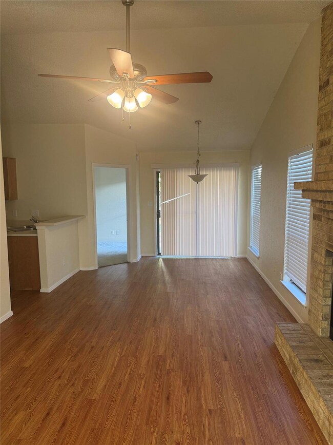 2504 Howellwood Way unit B, Austin, TX 78748 - photo 7