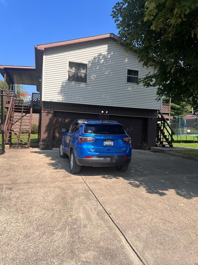 580 Ford St, Harrisville, WV 26362 - photo 4