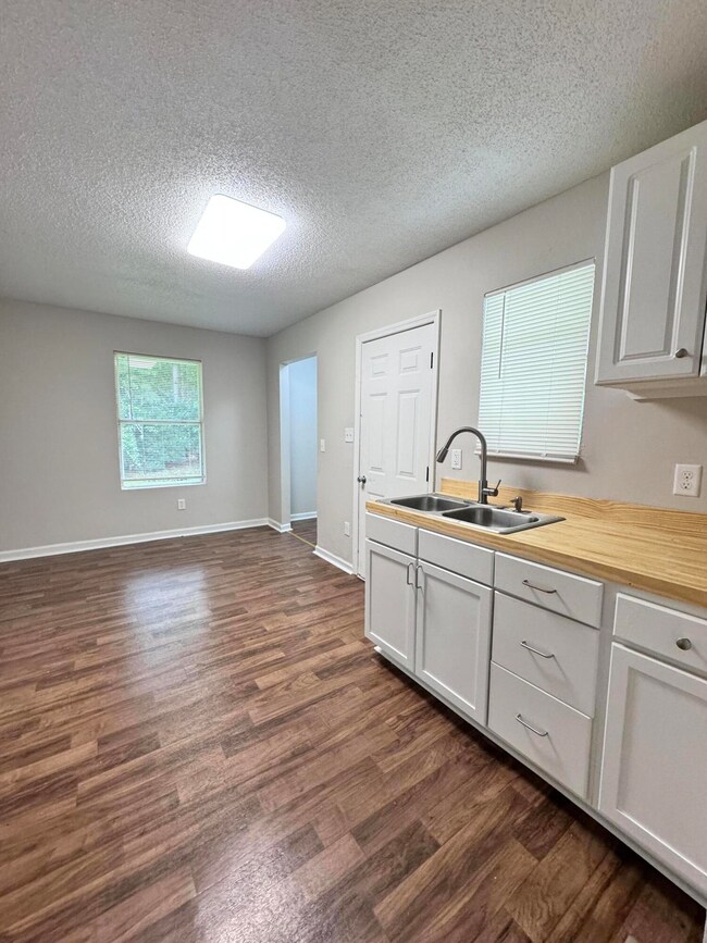 429 Red Comet Road