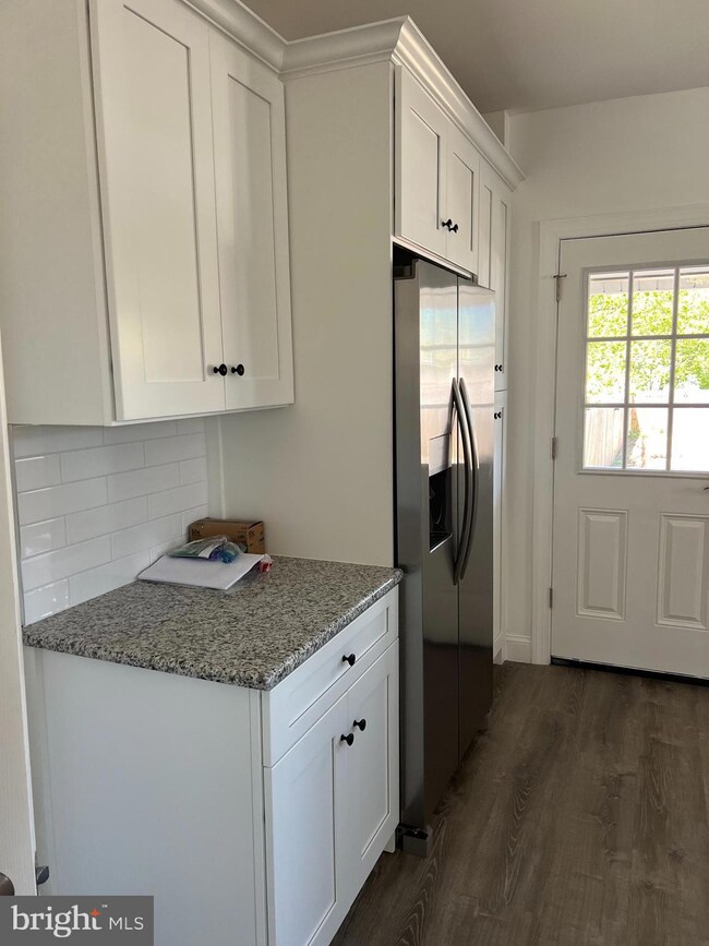 327 Whittaker St, Riverside, NJ 08075 - photo 3