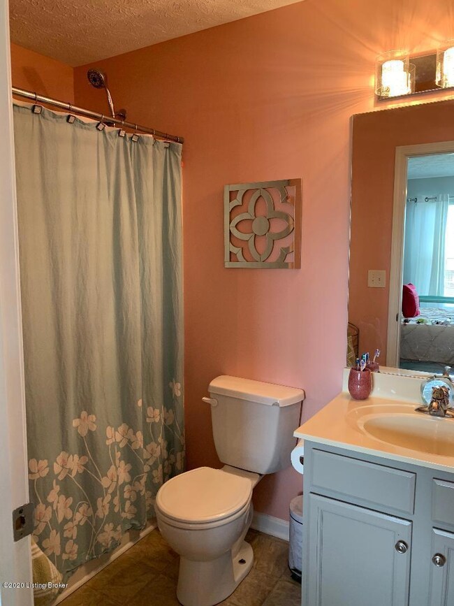 174 Berger Farm Dr, Mount Washington, KY 40047 - photo 6