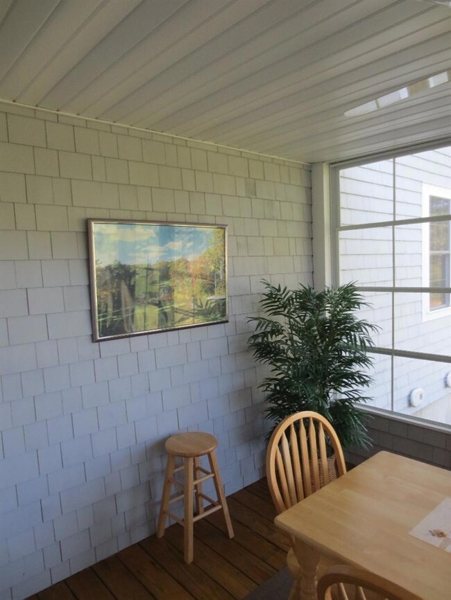 3 Holly Hill Ct unit 17, Buzzards Bay, MA 02532 - photo 4