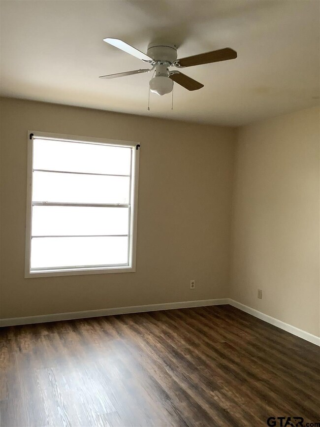 3018 3018 Crestview, Tyler, TX 75701 - photo 7