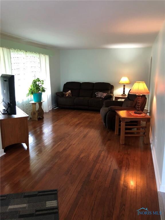 620 Winfield Ave, Findlay, OH 45840 - photo 5