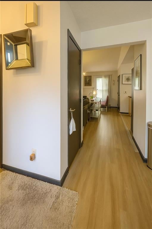 3325 Estate Lake Dr, Fairburn, GA 30213 - photo 2